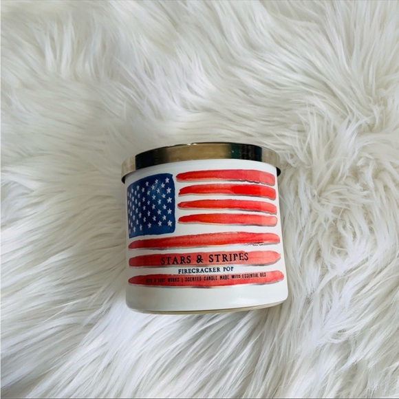 Bath and body works Firecracker Pop 3 wick candle American flag packaging cute - Picture 4 of 4